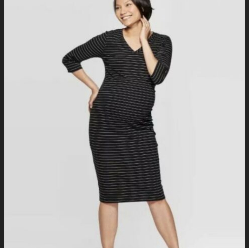 NWOT Isabel Maternity midi body con dress